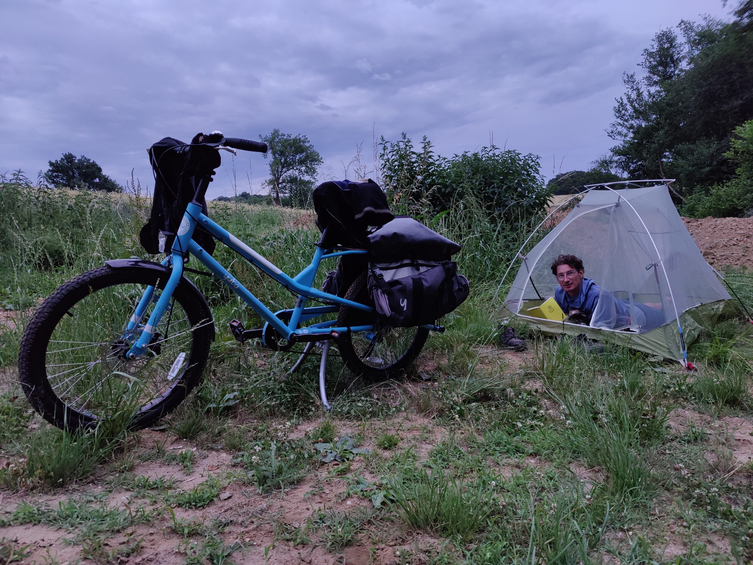 yuba bikes kombi blue bikepacking tent